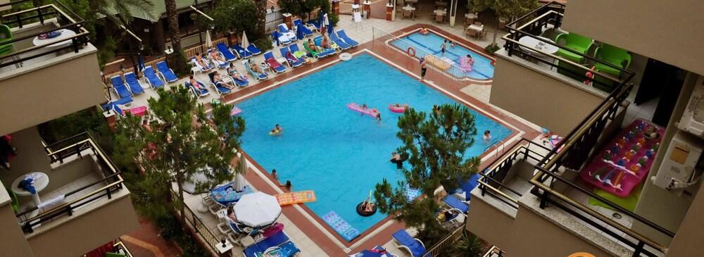Orient Suite Hotel Алания Экстерьер фото