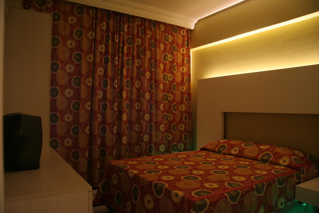 Orient Suite Hotel Алания Экстерьер фото